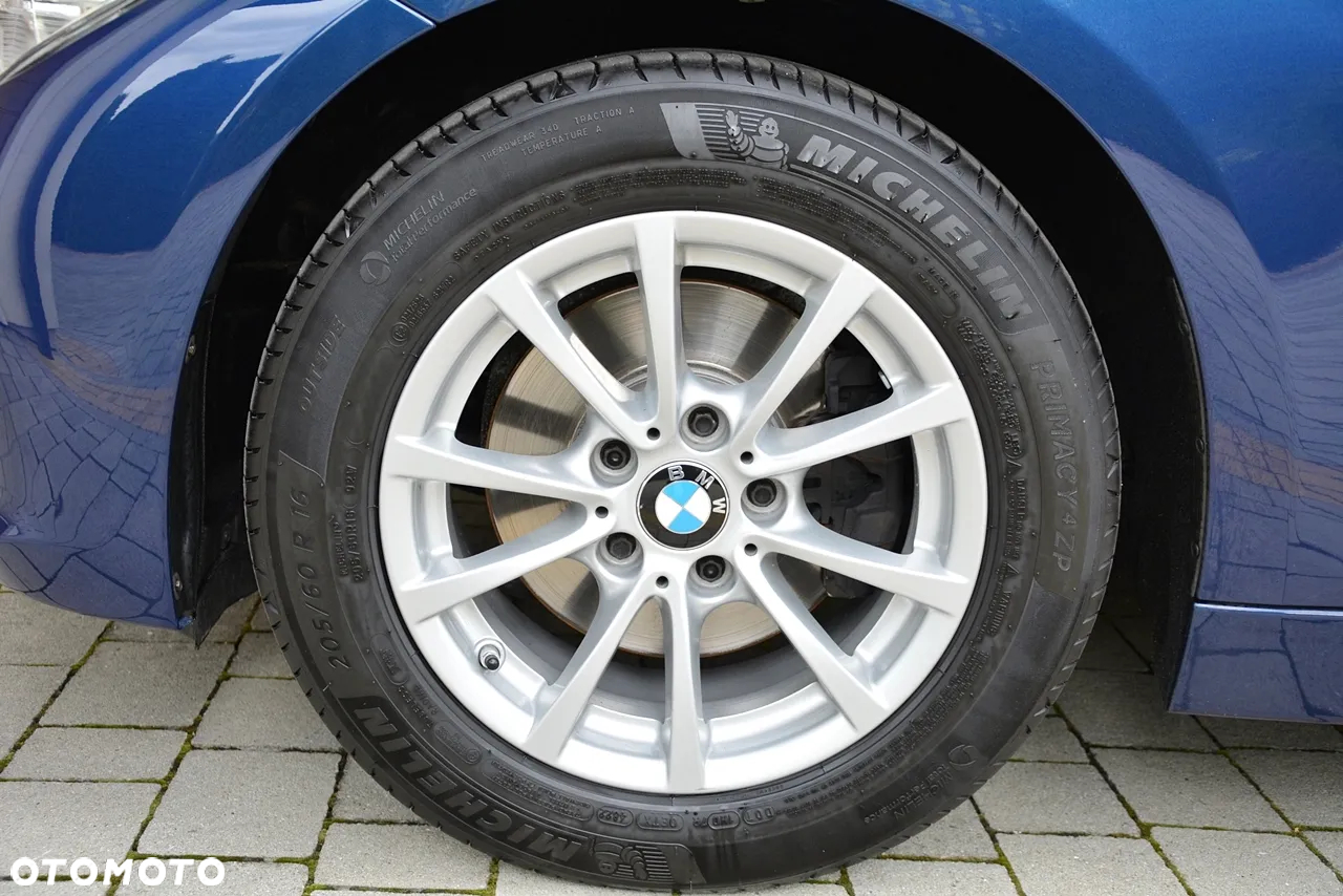 BMW Seria 3 320d - 34
