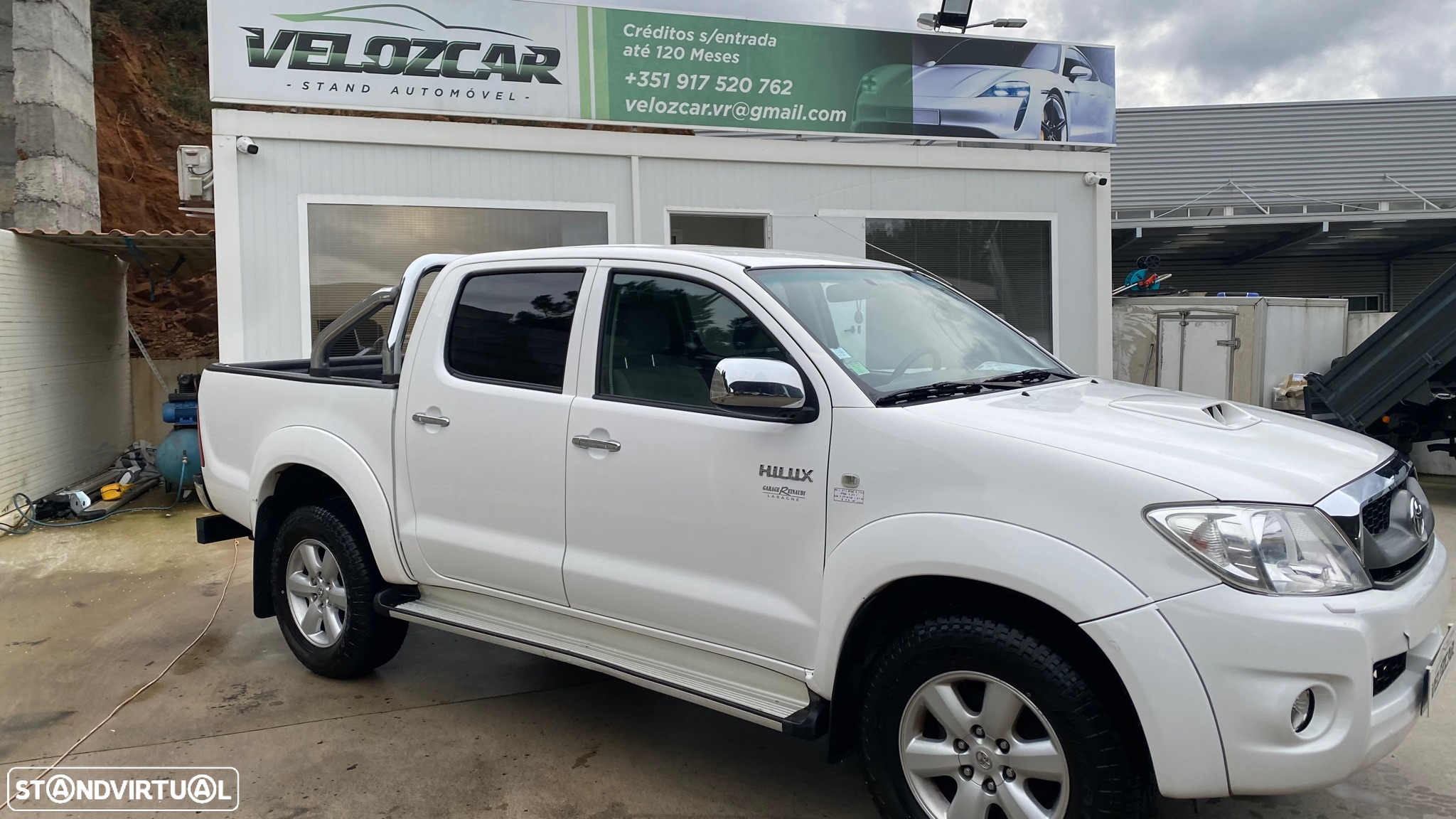 Toyota Hilux 3.0 D-4D 4WD CD Tracker - 2