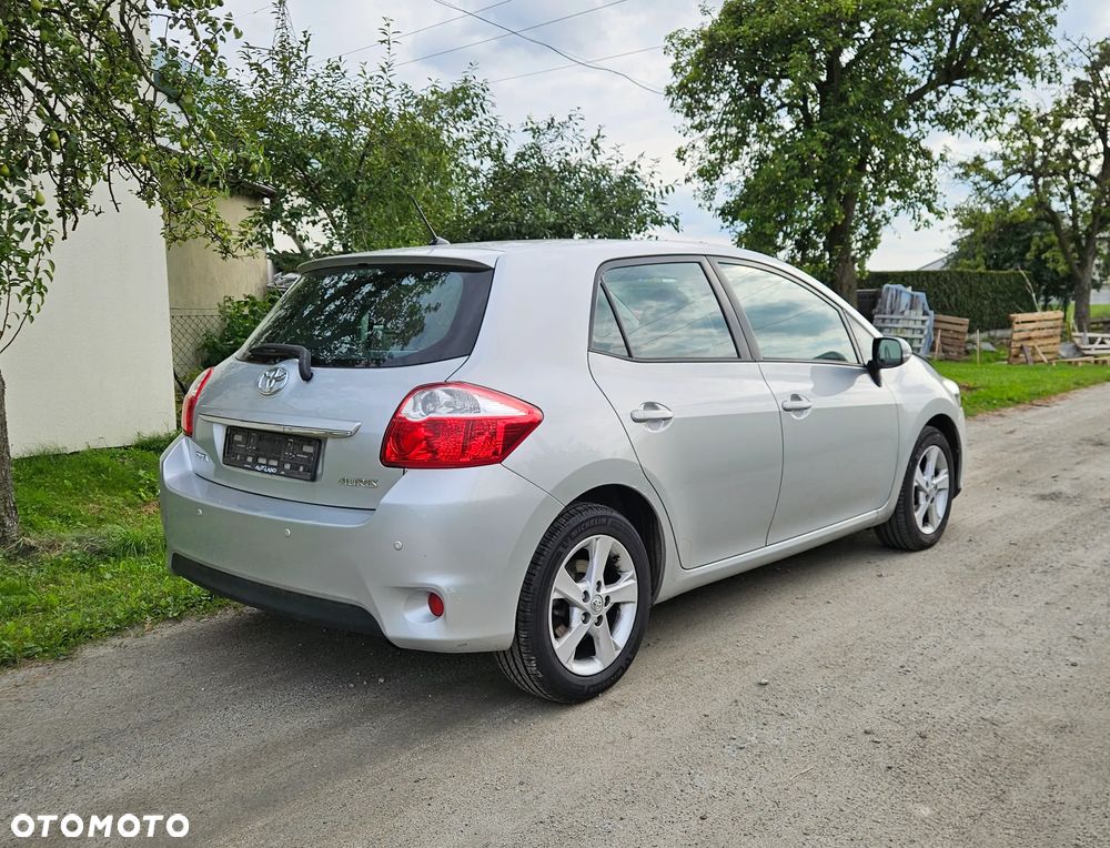 Toyota Auris 1.6 Edition - 14