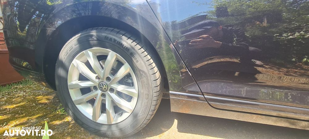 Volkswagen Passat 2.0 TDI SCR DSG Comfortline - 5