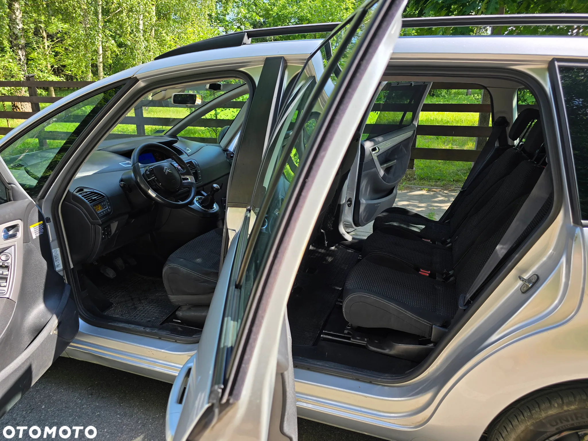 Citroën C4 Grand Picasso 1.8 16V Confort - 18