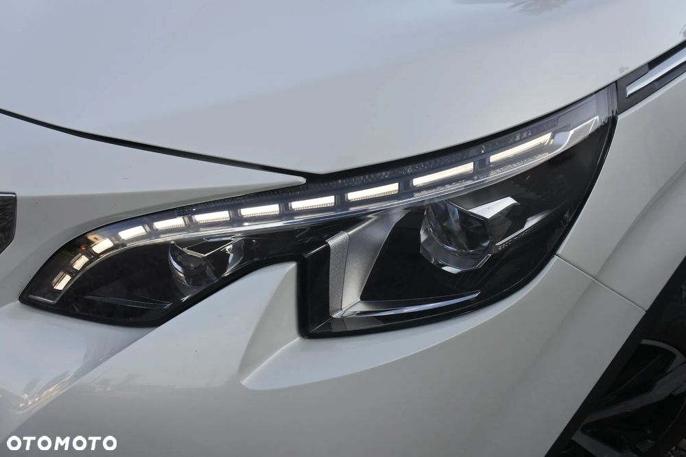 Peugeot 3008 PureTech 130 Stop & Start GPF EAT8 Crossway - 27