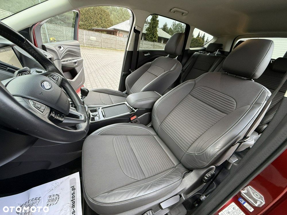 Ford Kuga 2.0 TDCi FWD Titanium - 19