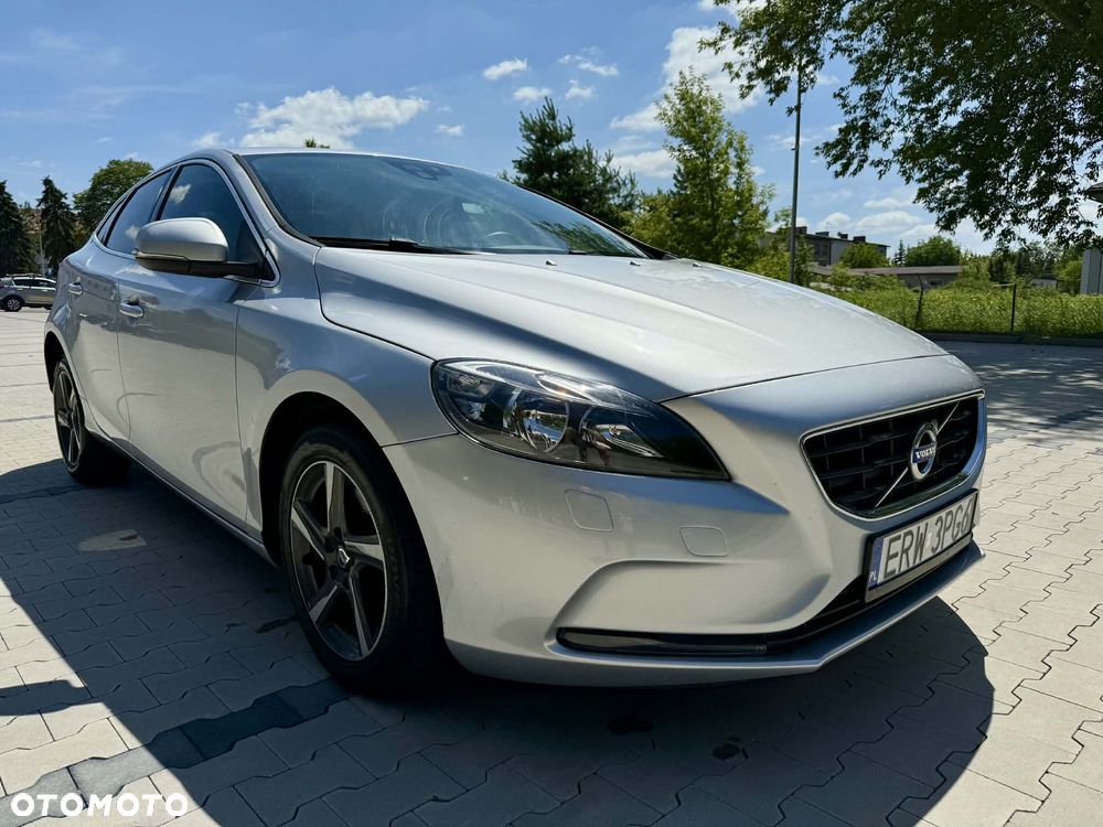 Volvo V40 T2 Drive-E Kinetic - 2