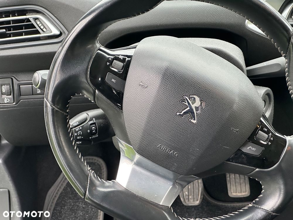 Peugeot 308 BlueHDi 100 Stop & Start Access - 11