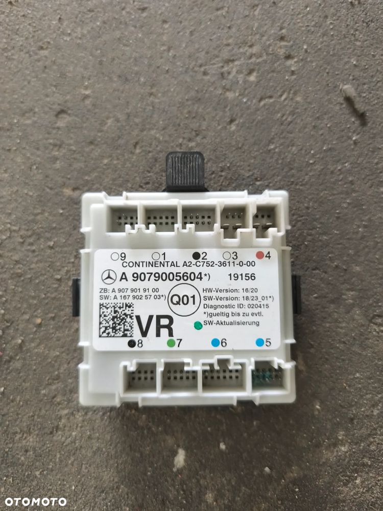 Sterownik drzwi prawy moduł a9079005604 Mercedes-Benz Sprinter w907 w910 - 1