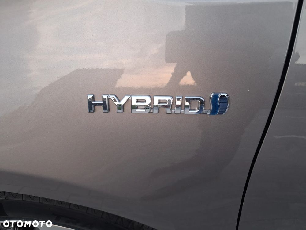 Toyota Yaris Hybrid 100 Dynamic - 21