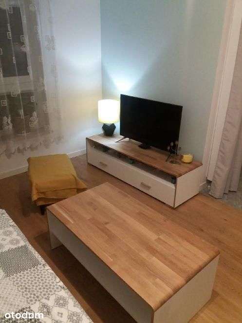 3 pok. 54m2, garaż, internet.Cena 3500zł +prąd