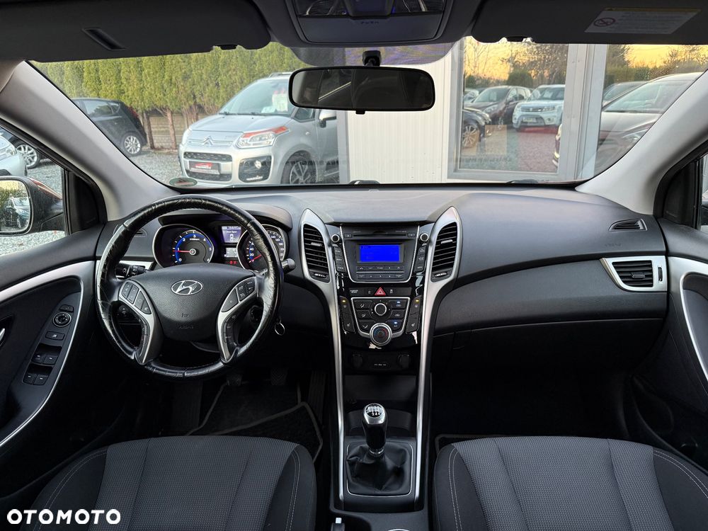 Hyundai i30 1.6 CRDi Classic + - 19