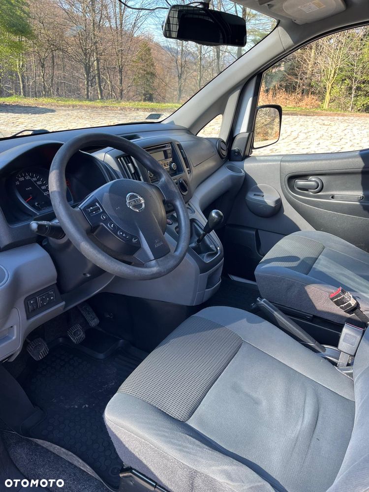 Nissan NV200 - 4