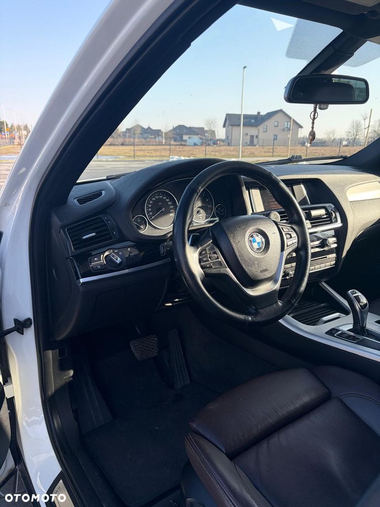 BMW X4 xDrive35i xLine - 12