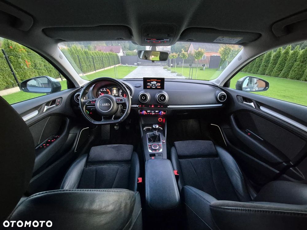 Audi A3 Sportback 1.6 TDI clean diesel Ambiente - 35