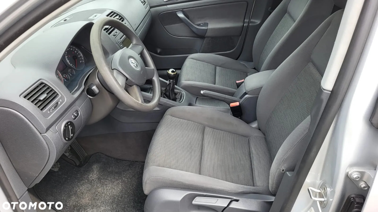 Volkswagen Golf 1.6 Trendline - 9