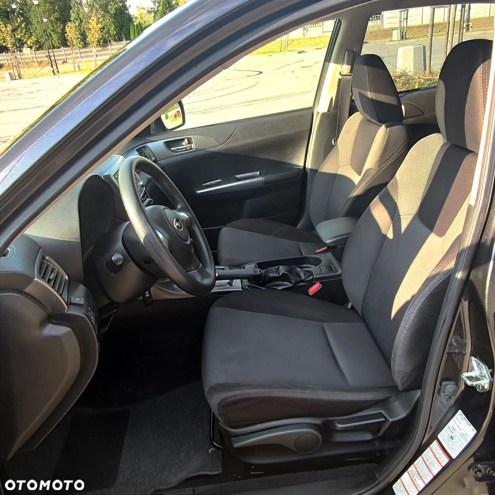 Subaru Impreza - 22