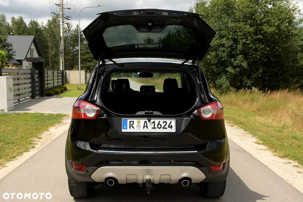 Ford Kuga 2.0 TDCi 2x4 Titanium - 18