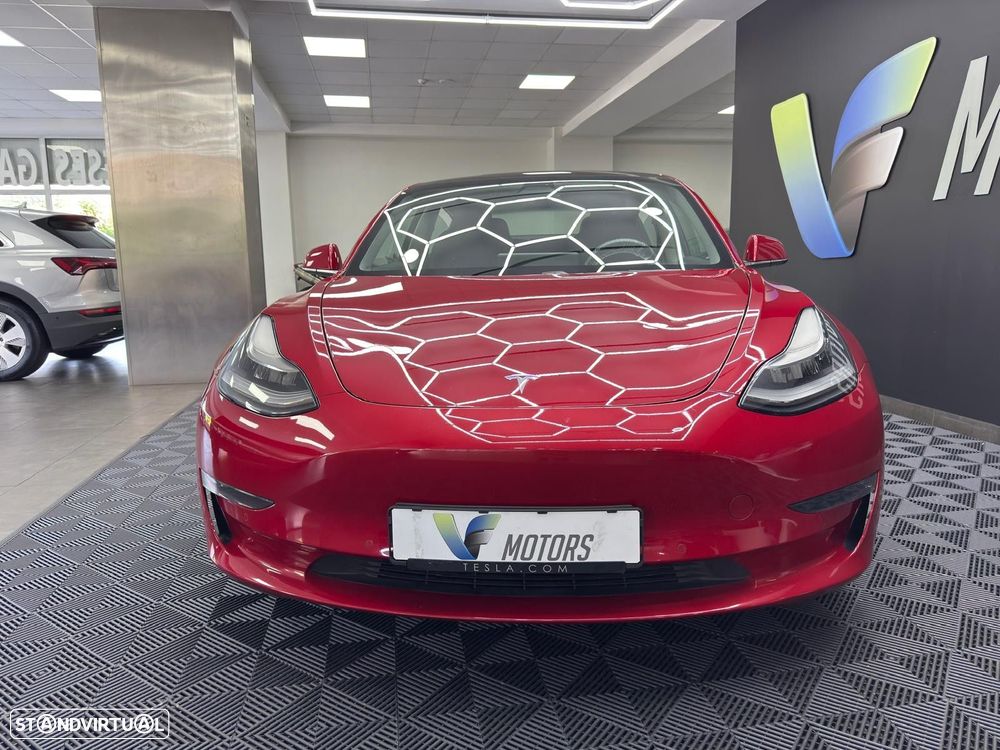 Tesla Model 3 - 14