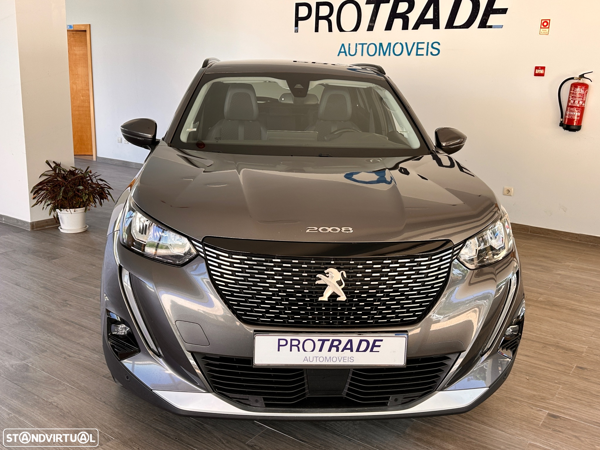 Peugeot 2008 PureTech 130 EAT8 Allure - 9