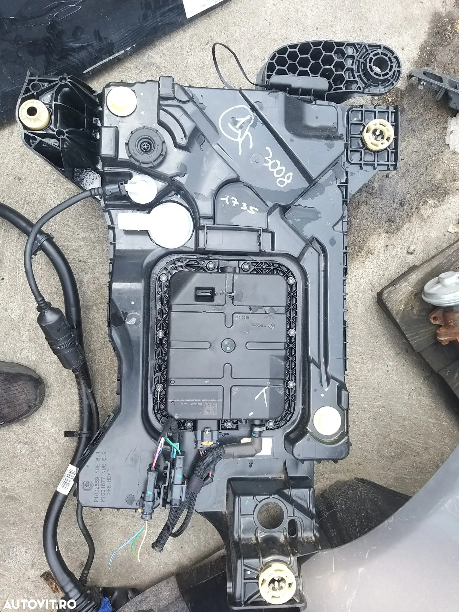 Rezervor Aditiv cod: P1002559 pentru Peugeot 3008 an dupa 2018 - 2