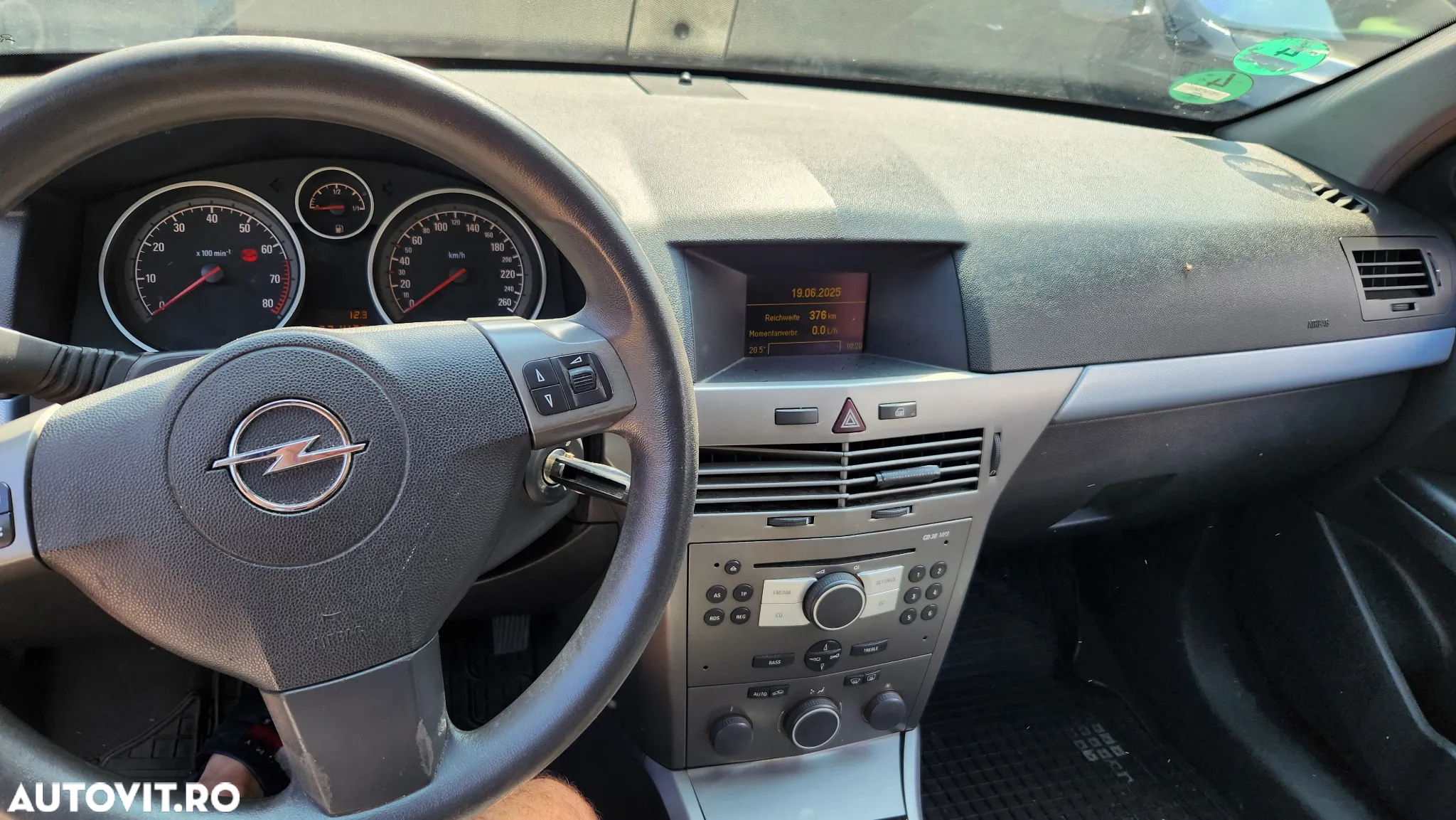 Opel Astra Classic 1.6i - 3