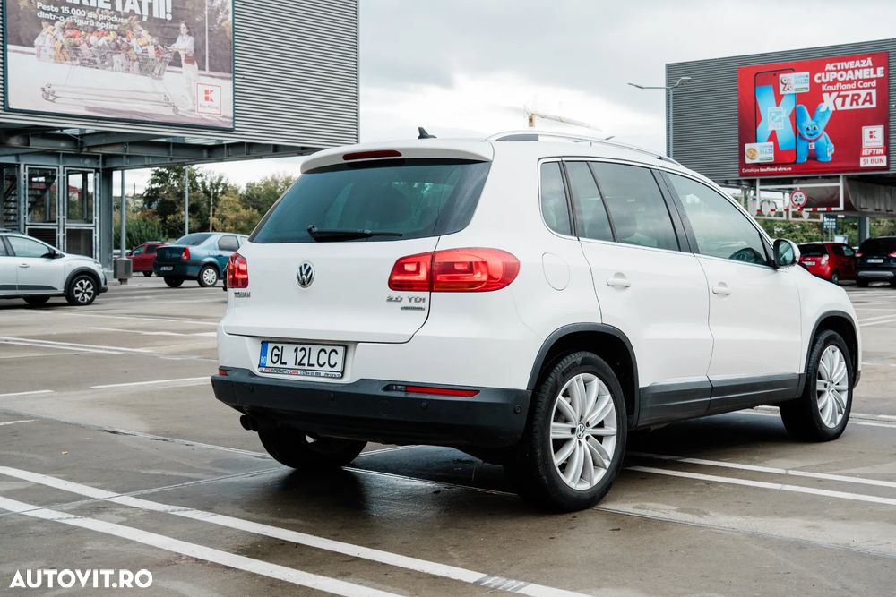 Volkswagen Tiguan 2.0 TDI DPF 4Motion BlueMotion Technology DSG Exclusive - 8