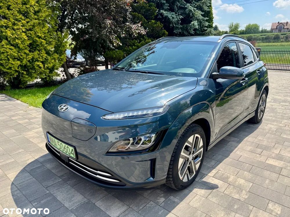 Hyundai Kona 64kWh Premium - 8