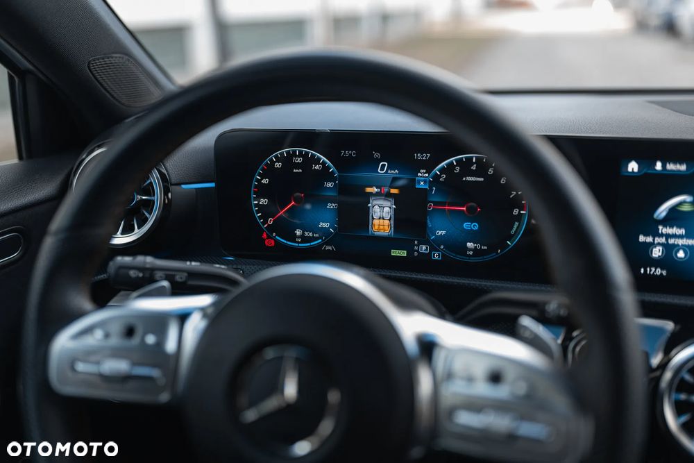 Mercedes-Benz Klasa A 250 E AMG Line 8G-DCT - 24