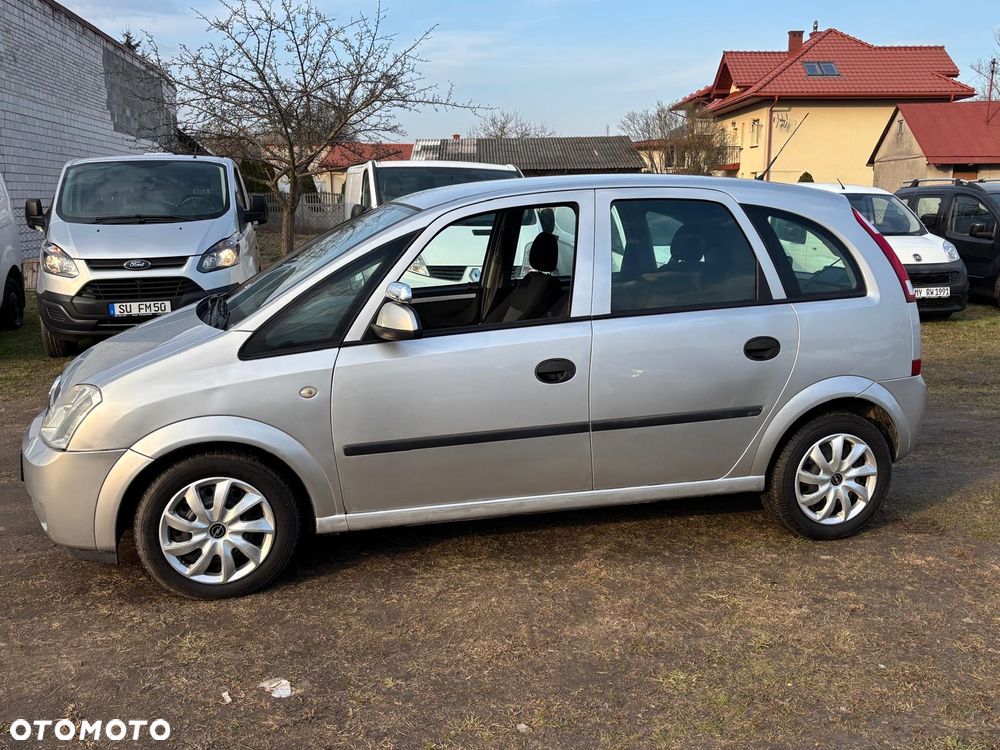 Opel Meriva 1.6 Cosmo - 2