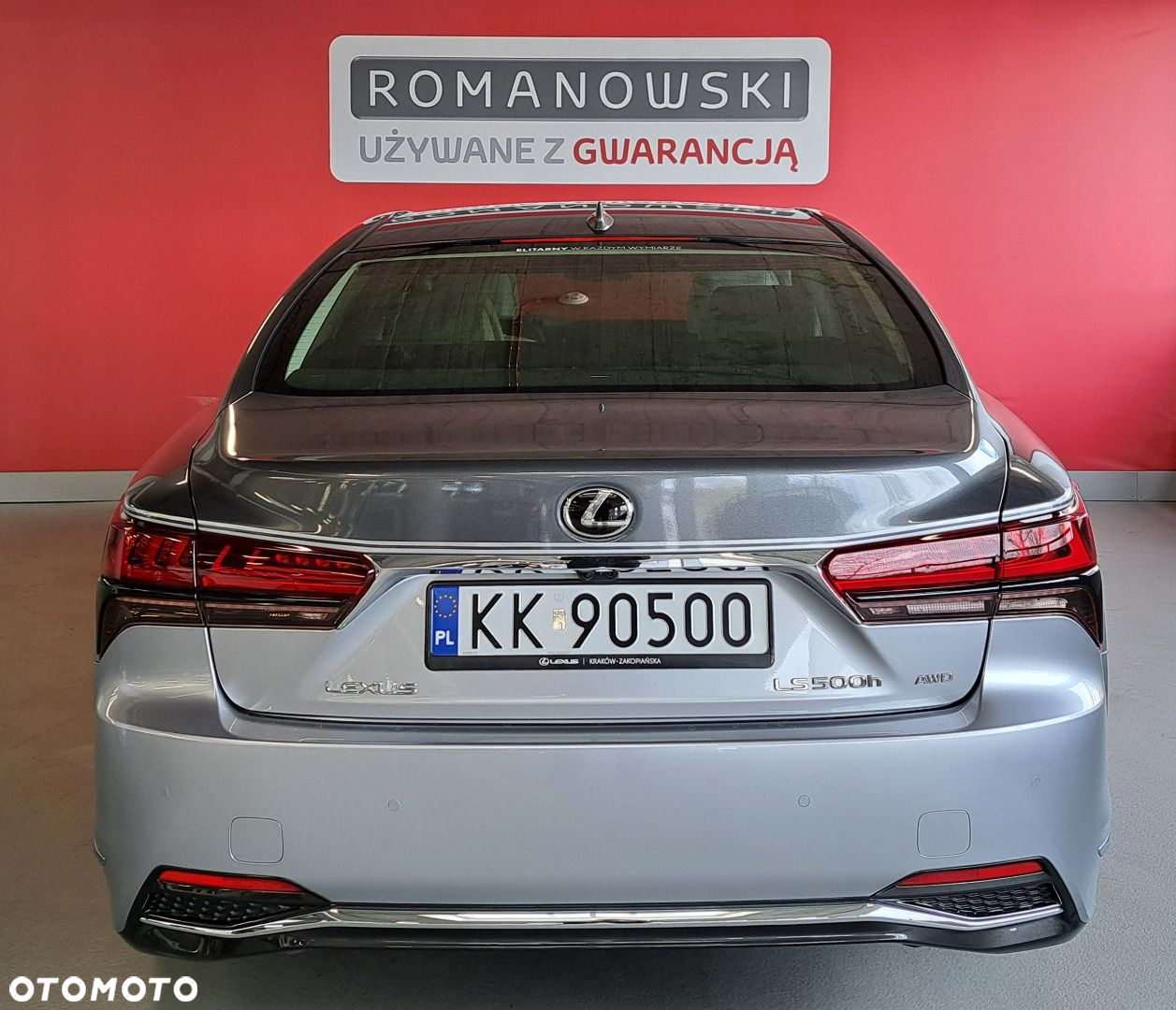 Lexus LS - 12