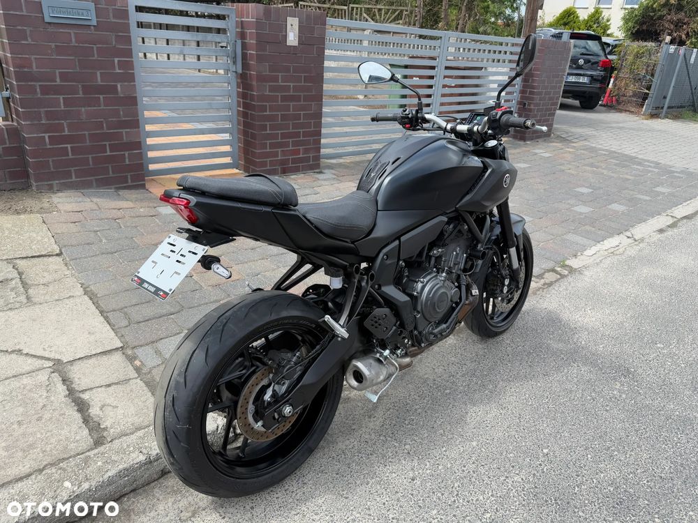 Yamaha MT - 7