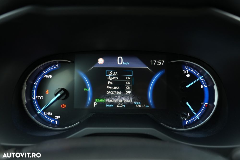 Toyota RAV4 2.5 4x4 Style Selection - 23