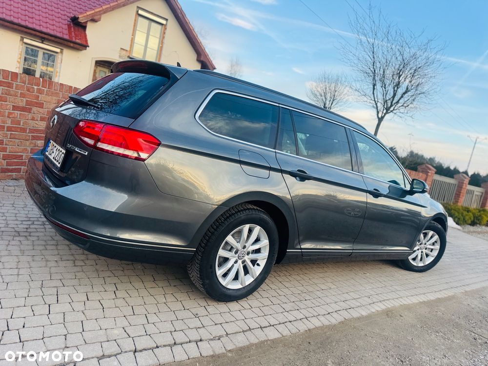 Volkswagen Passat 2.0 TDI SCR DSG Highline - 31