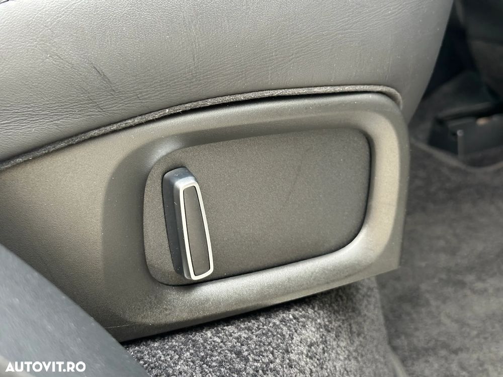 Land Rover Range Rover Vogue - 31