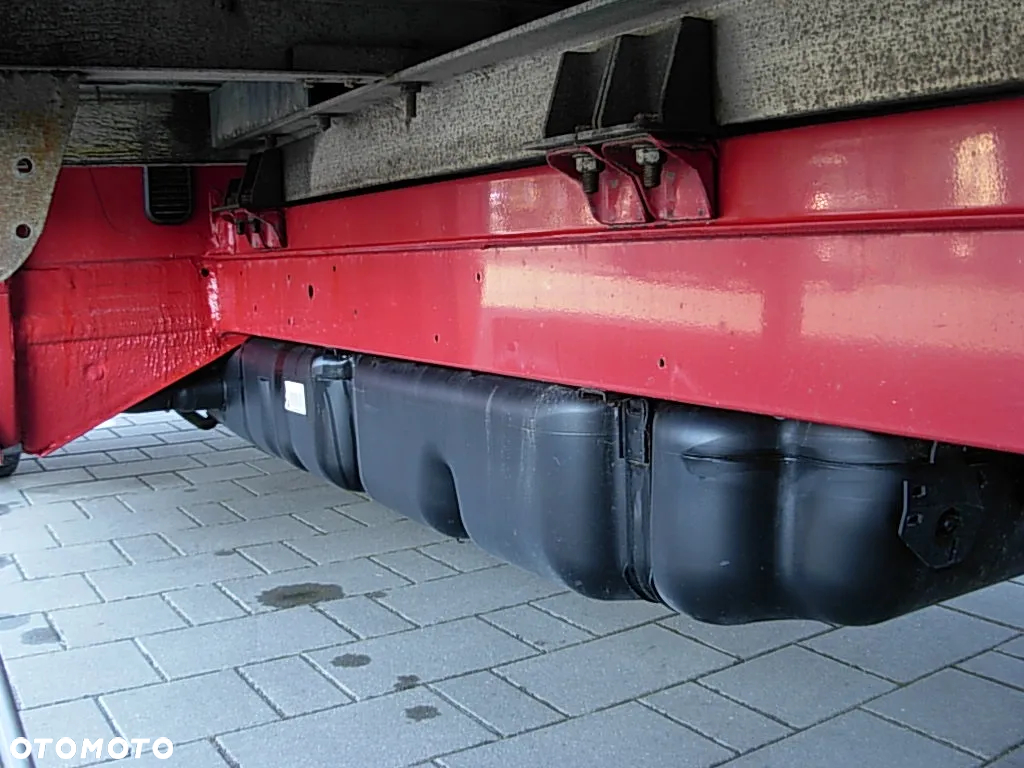 Mercedes-Benz SPRINTER - 10