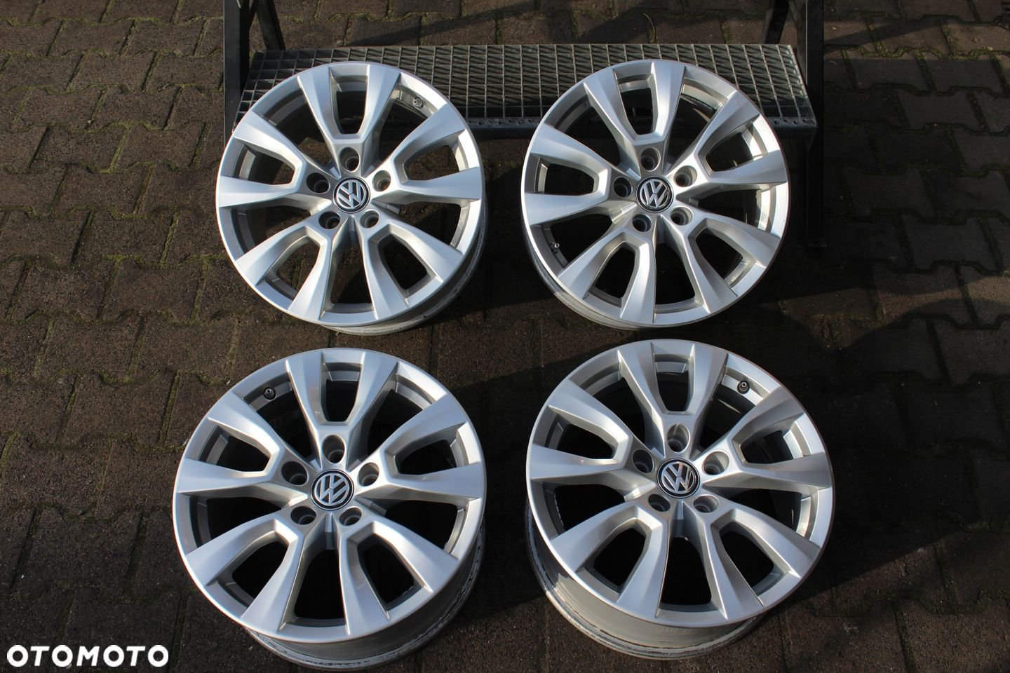 ORYG VW T5 T6 17cali 5x120 ET49 8J AMAROK TRANSPORTER TPMS - 2