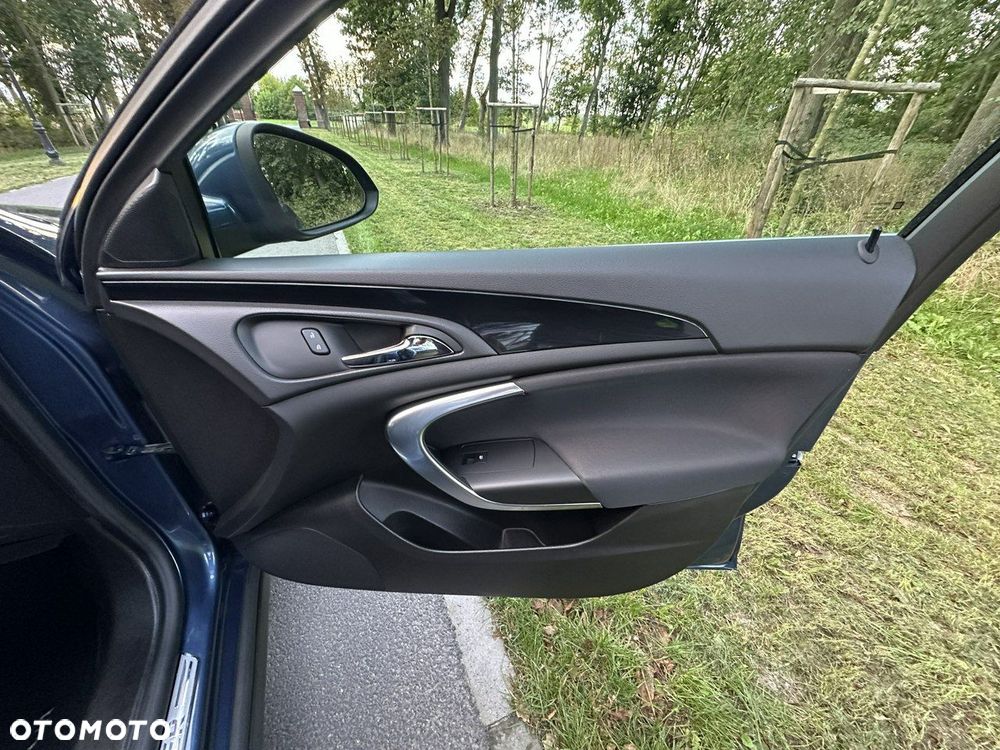 Opel Insignia - 31