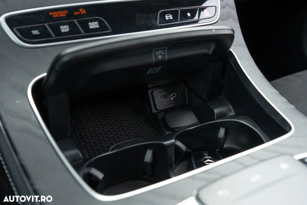 Mercedes-Benz E 300 de 9G-TRONIC AMG Line - 32