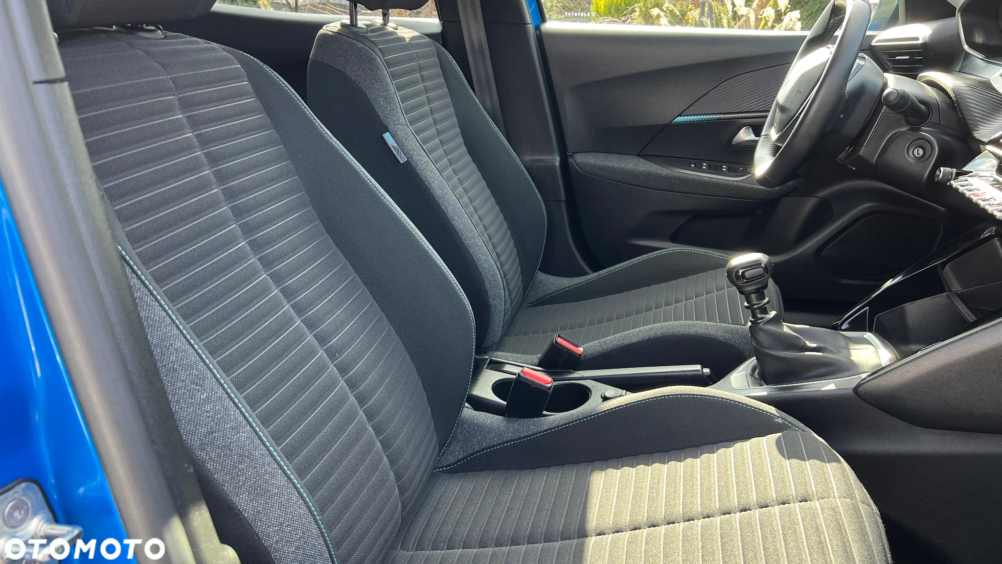 Peugeot 2008 1.2 PureTech Active S&S - 17