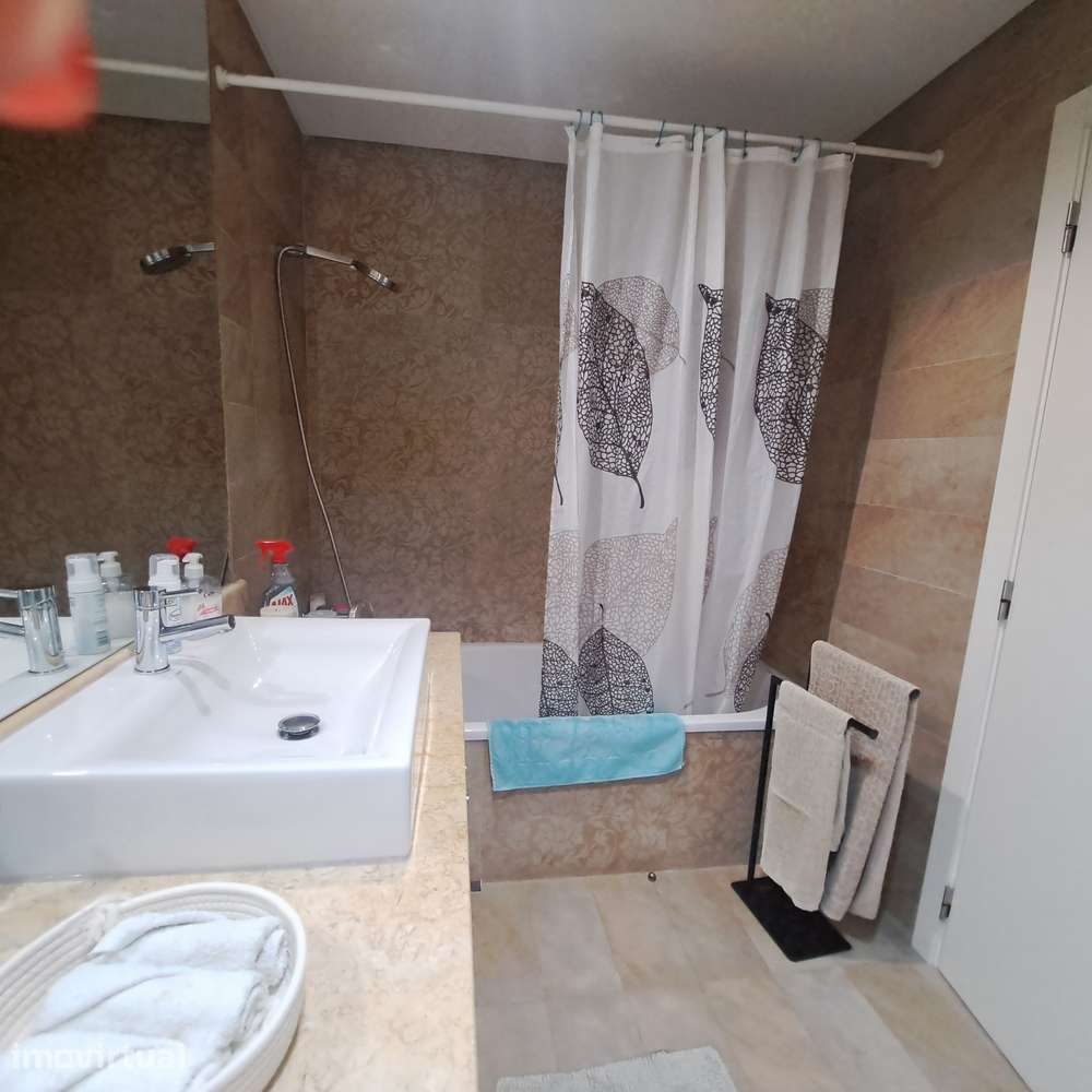 Apartamento T2 com 120m² em Alhandra – a apenas 20 min do Oriente - Grande imagem: 4/13
