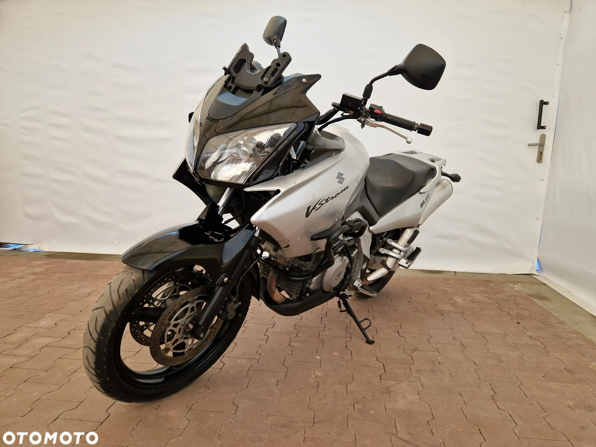 Suzuki DL - 2