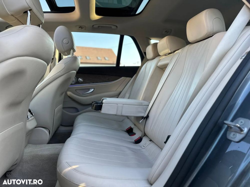 Mercedes-Benz E 220 d 4Matic T All-Terrain 9G-TRONIC Exclusive - 33