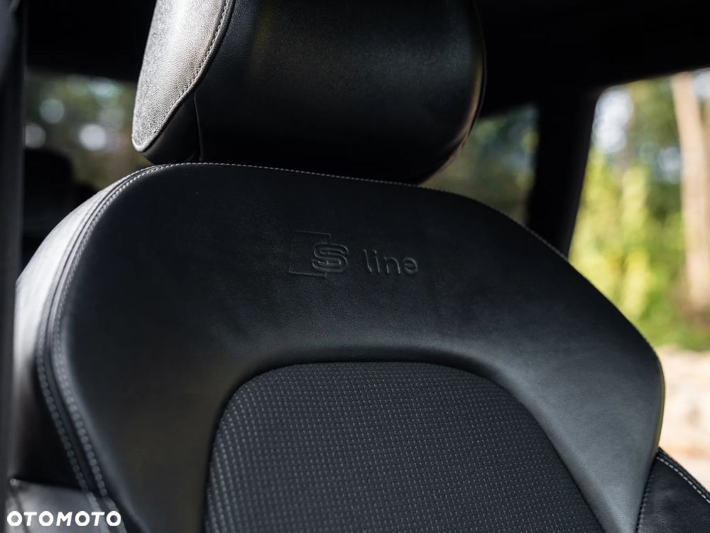 Audi A4 Avant 2.0 TDI DPF S line Sportpaket - 28