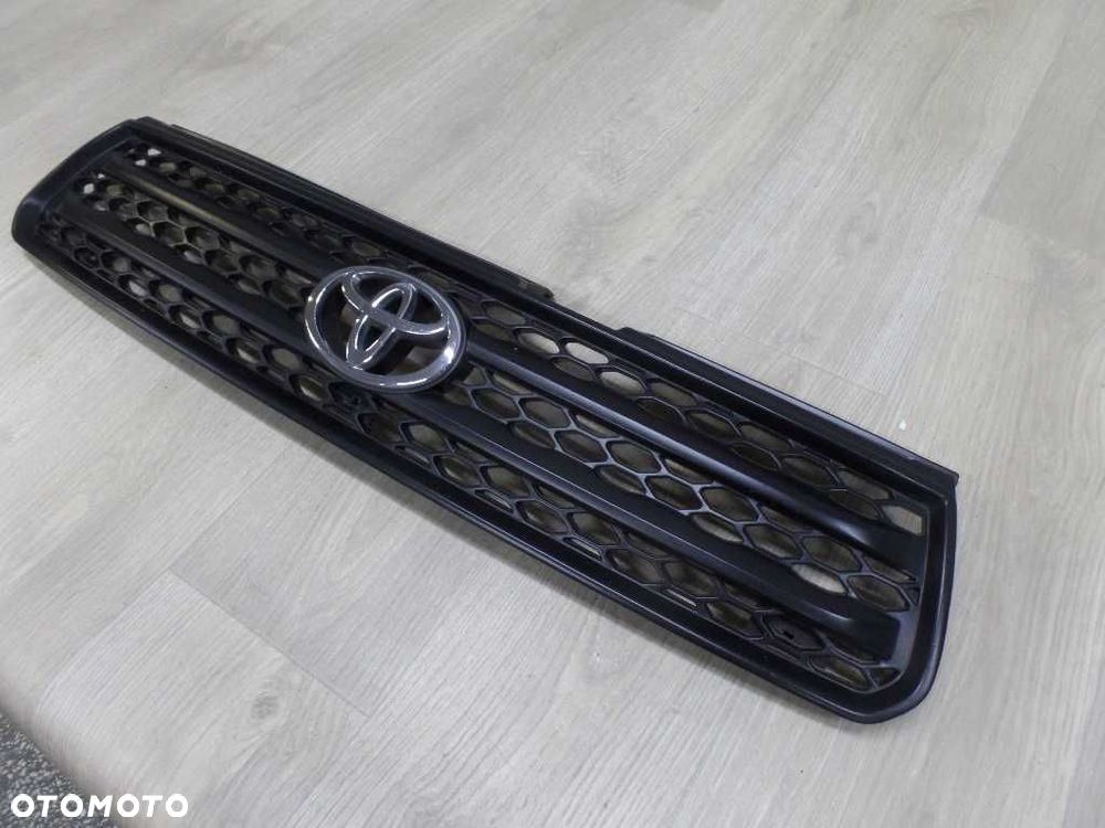 TOYOTA RAV4 II 00-05 ATRAPA CHLODNICY 53111-42130 - 10