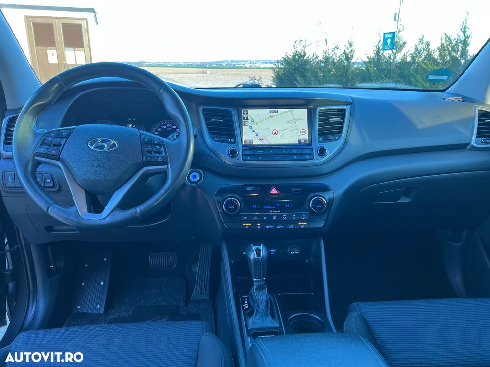 Hyundai Tucson blue 1.7 CRDi 2WD DCT Style - 10