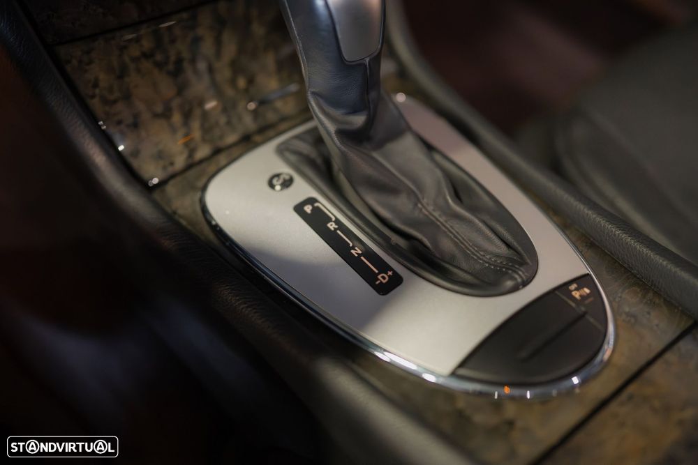 Mercedes-Benz E 320 CDi Avantgarde - 45