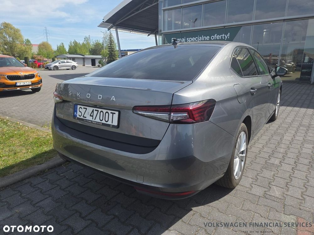 Skoda Superb 1.5 TSI mHEV Selection DSG - 3