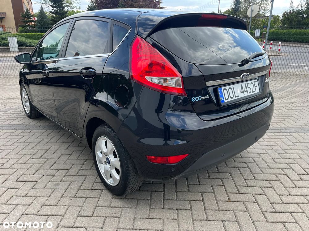 Ford Fiesta - 5