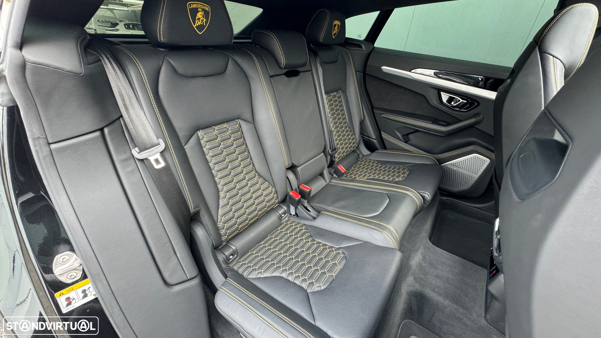 Lamborghini Urus 4.0 V8 - 12