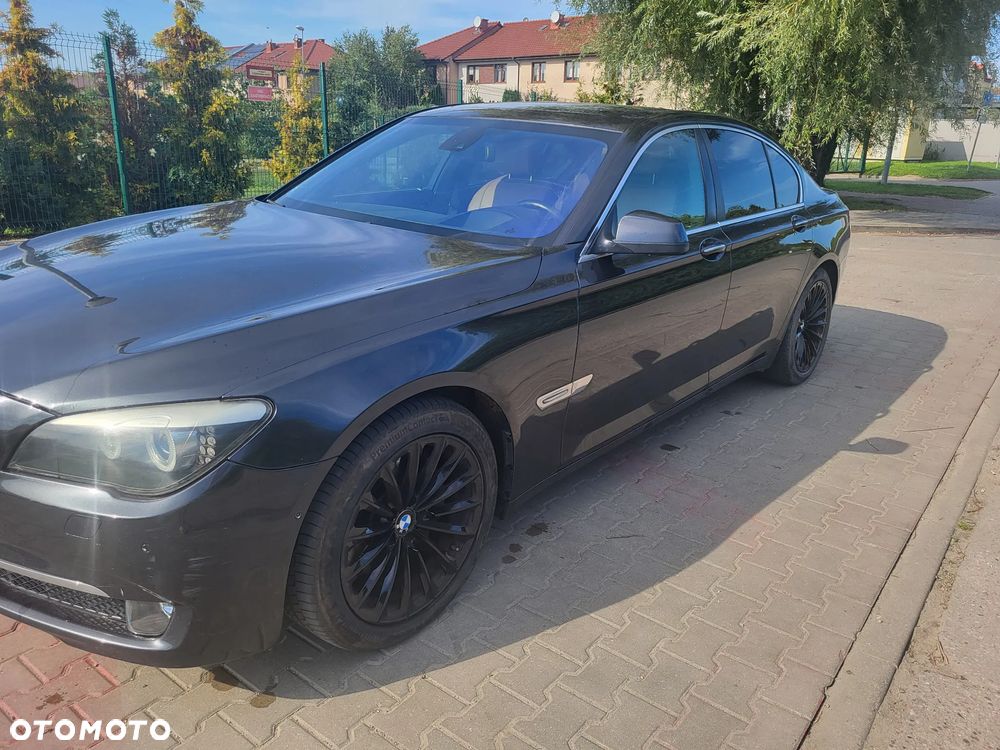 BMW Seria 7 730d - 2