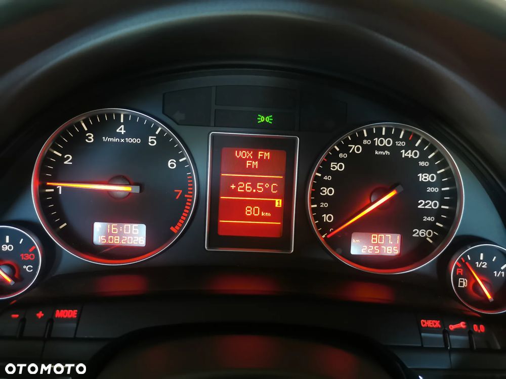 Audi A4 Limousine 2 - 36