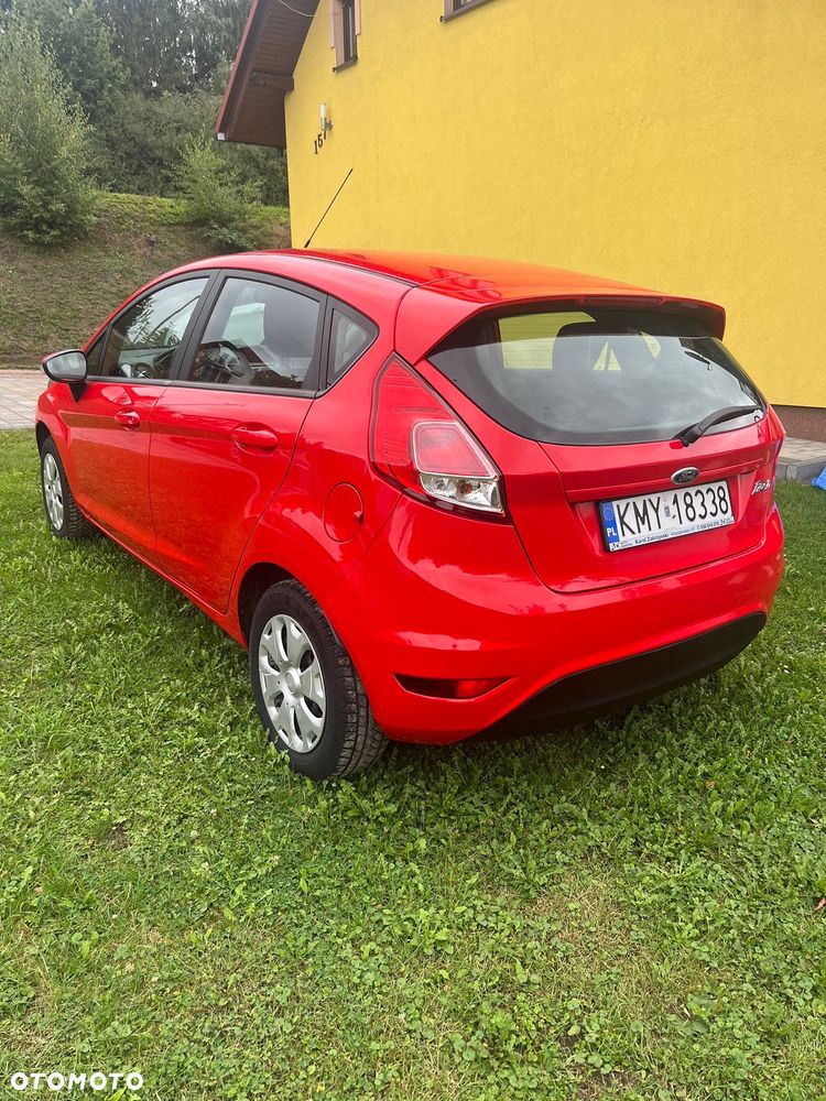 Ford Fiesta - 8